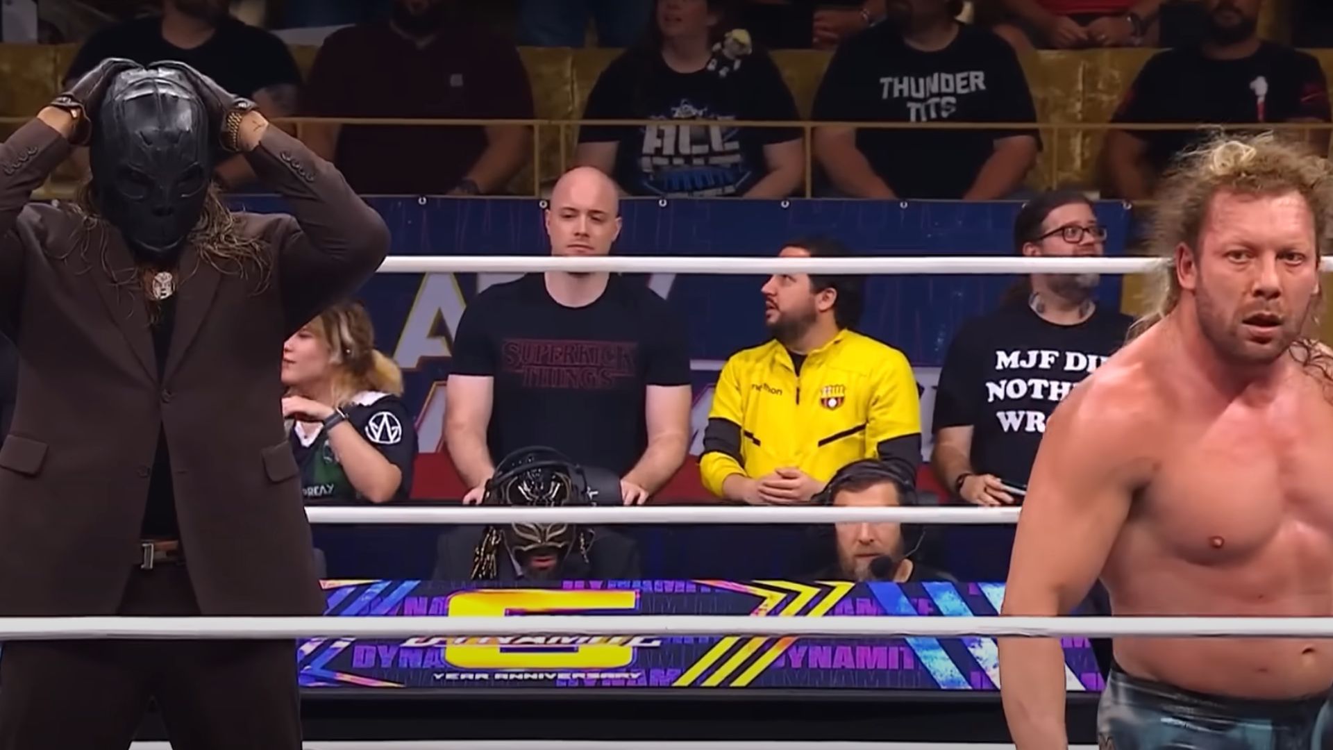 Andrade El Idolo about to blindside Kenny Omega [Image Credits: AEW&#039;s YouTube channel]