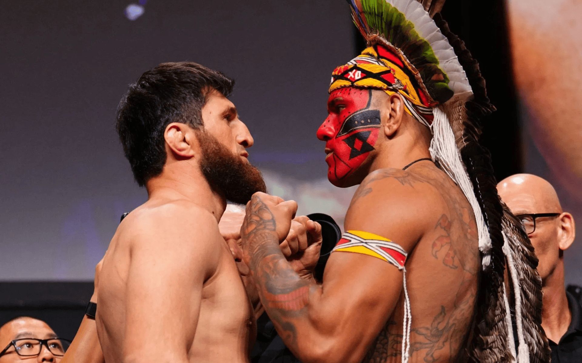 Magomed Ankalaev (left) face off Alex Pereira (right) ahead of UFC 320. [Image courtesy: Getty]