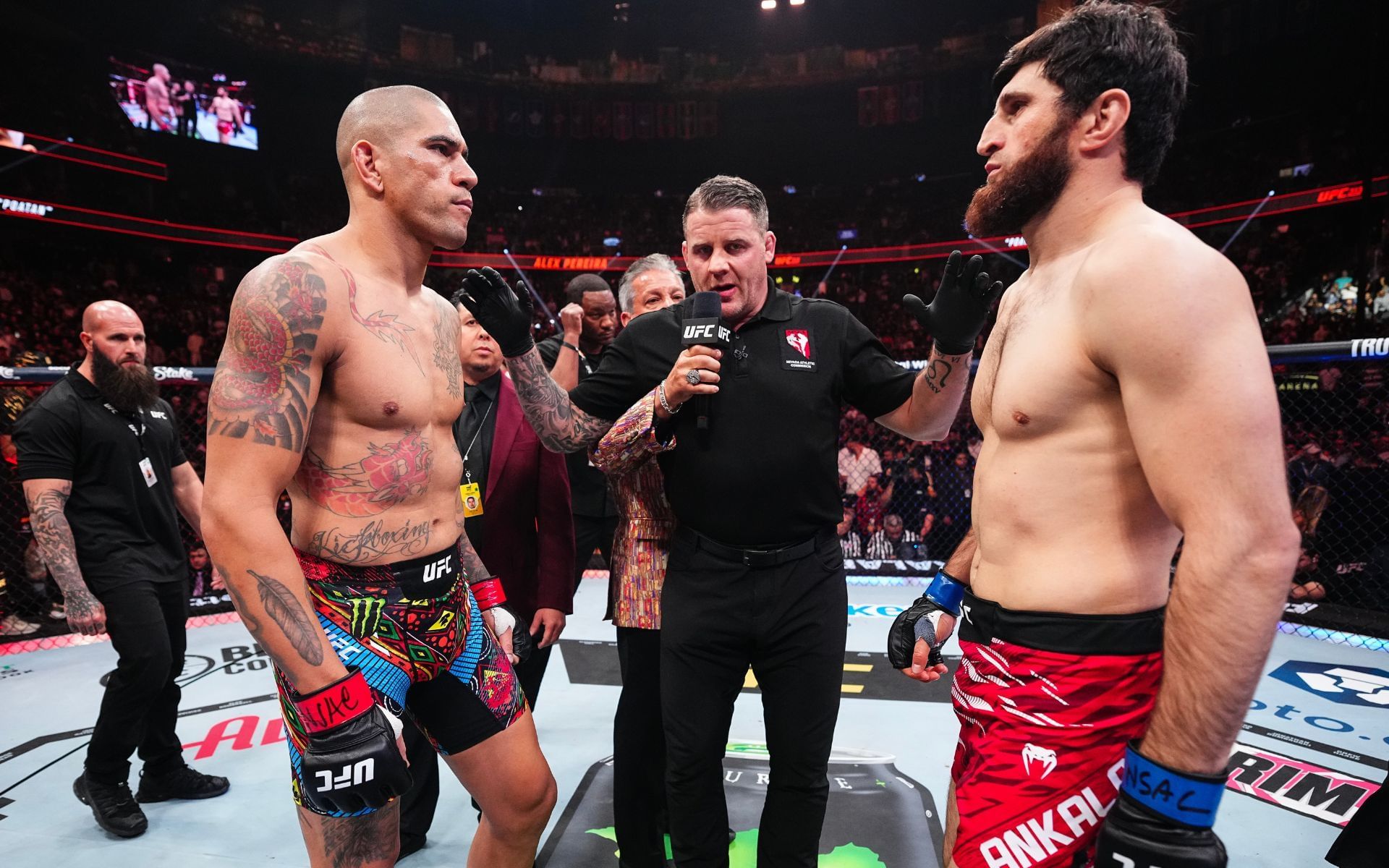 Alex Pereira takes on Magomed Ankalaev at UFC 320. [Image courtesy: Getty]