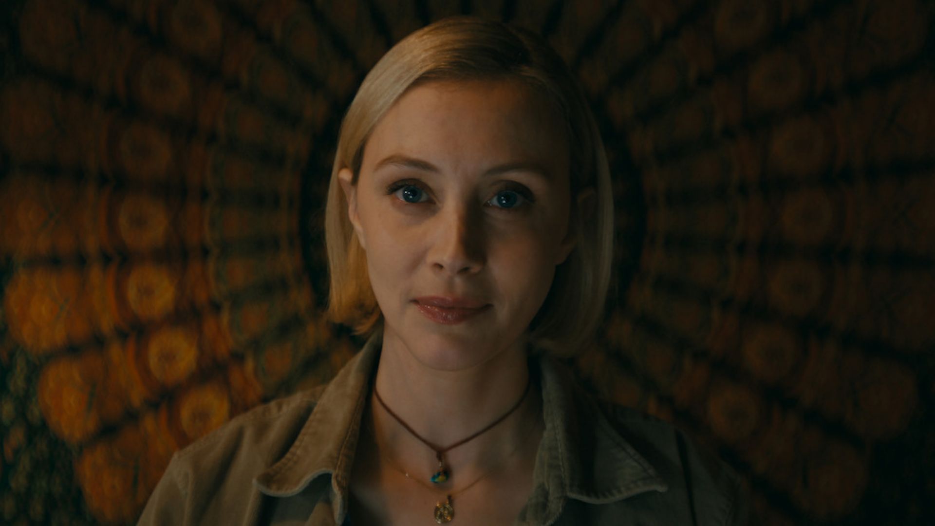 Viewers will recognize Sarah Gadon from David Cronenberg&#039;s films (Image via Netflix)