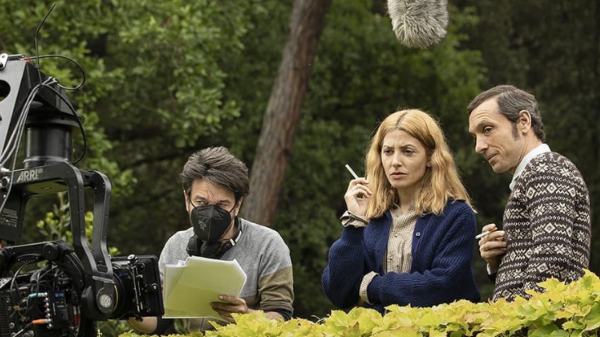 The premise will appeal to fans of psychological thrillers (Image via Instagram/@barbaralennie)