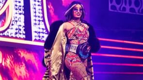 Mercedes Mone seemingly wants WWE veteran to come out of retirement for first singles match in 13 years against her in AEW