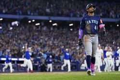 "The agony of defeat" - Fans in shock after Julio Rodriguez’s explosive clubhouse outburst drowns out Bryan Woo’s post game interview
