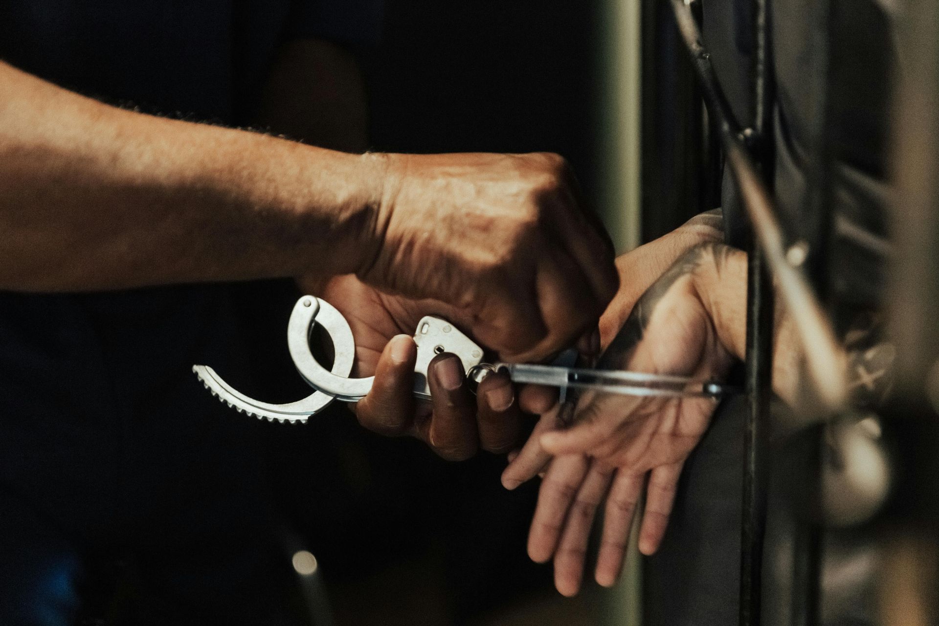 Benjamin Elliott is serving a 15-year sentence in Texas following a 2025 conviction (Image via Pexels)