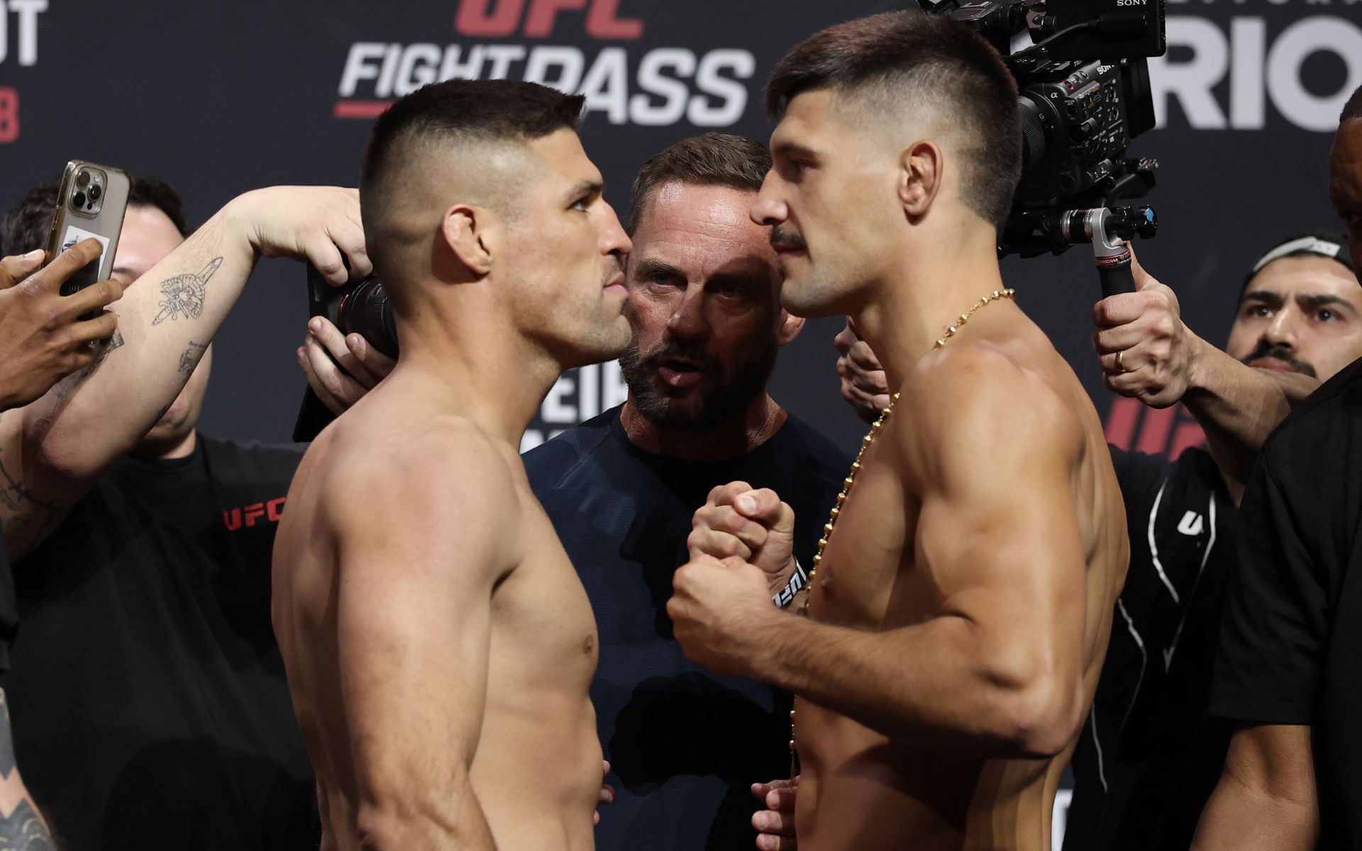 icente Luque (left) squares off against Joel Alvarez (right). [Image courtesy: Getty]