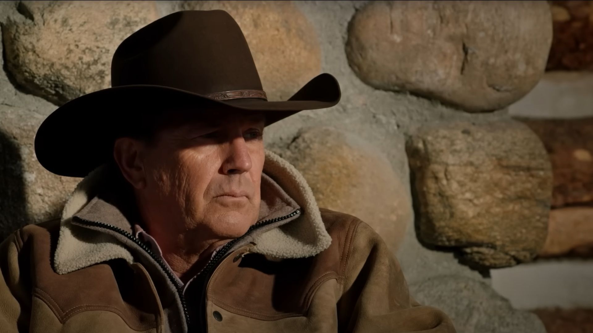 The Duttons reign over the cattle ranch business in Montana (Image via YouTube/Paramount+)