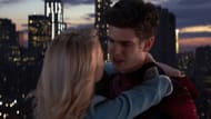 Peter and Gwen - The Amazing Spider-Man 2 (Image via Apple TV+)