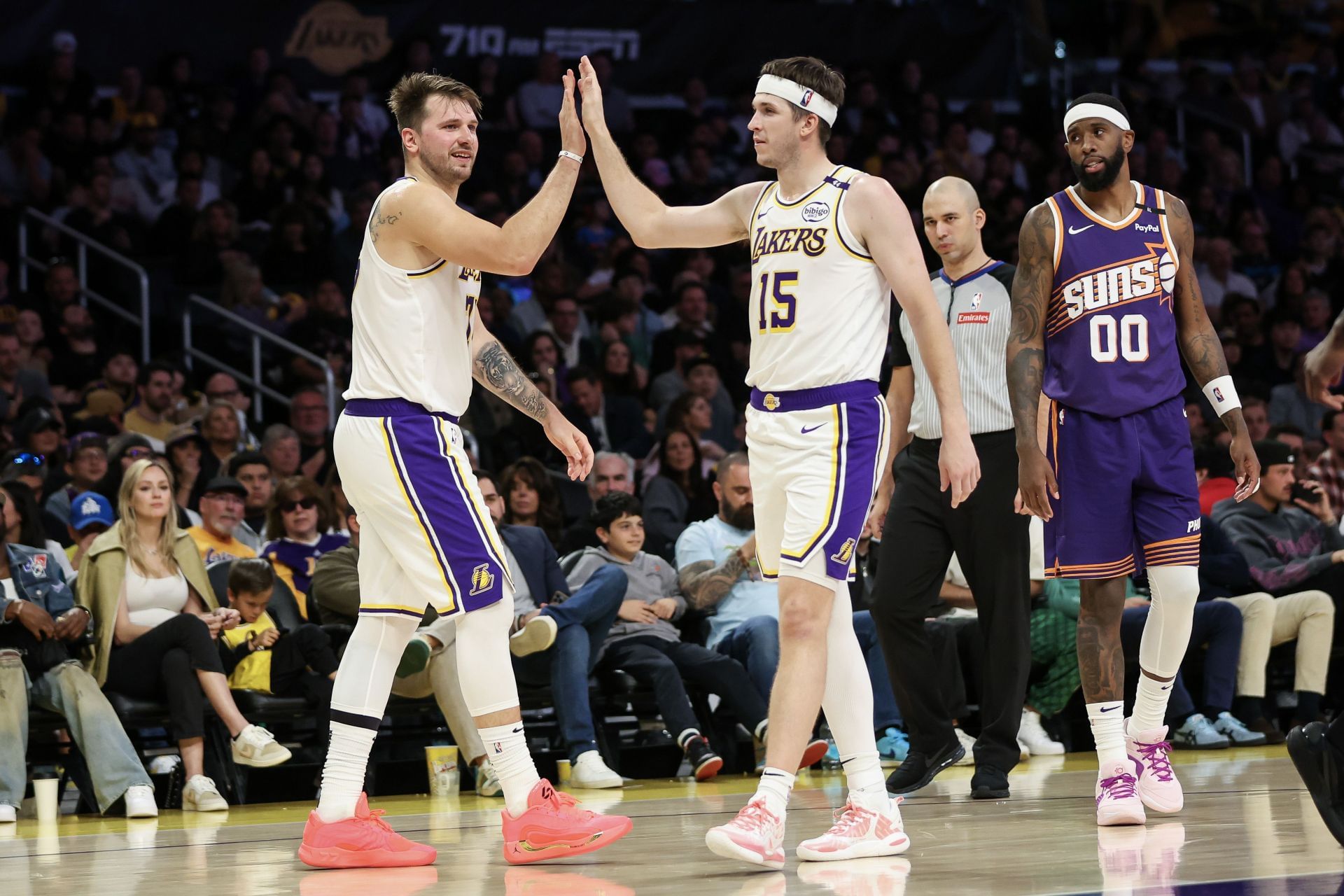 Phoenix Suns v Los Angeles Lakers - Source: Getty
