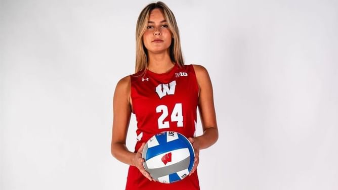 What happened to Charlie Fuerbringer during Wisconsin-Michigan clash? All about All-American's injury that forced her to be subbed off from the game