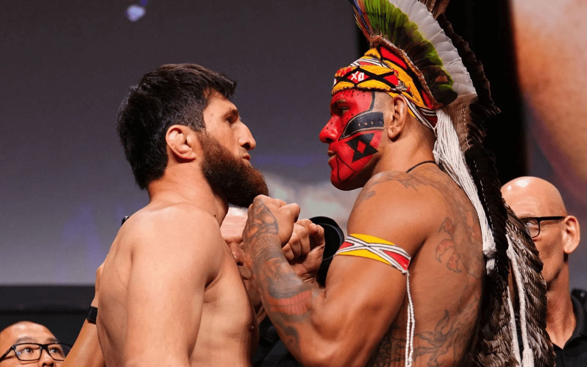 Magomed Ankalaev (left) and Alex Pereira (right) face off. [Image courtesy: Getty]