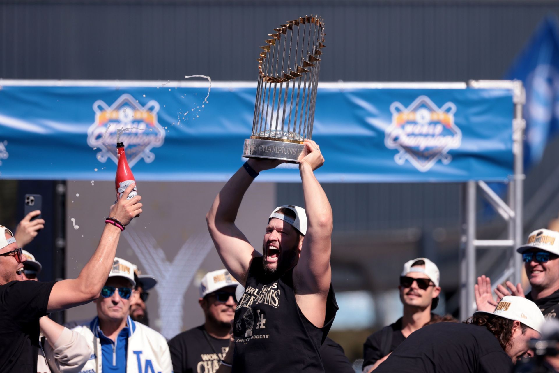 Dodgers, Worled Series, MLB, baseball, parade - Source: Getty
