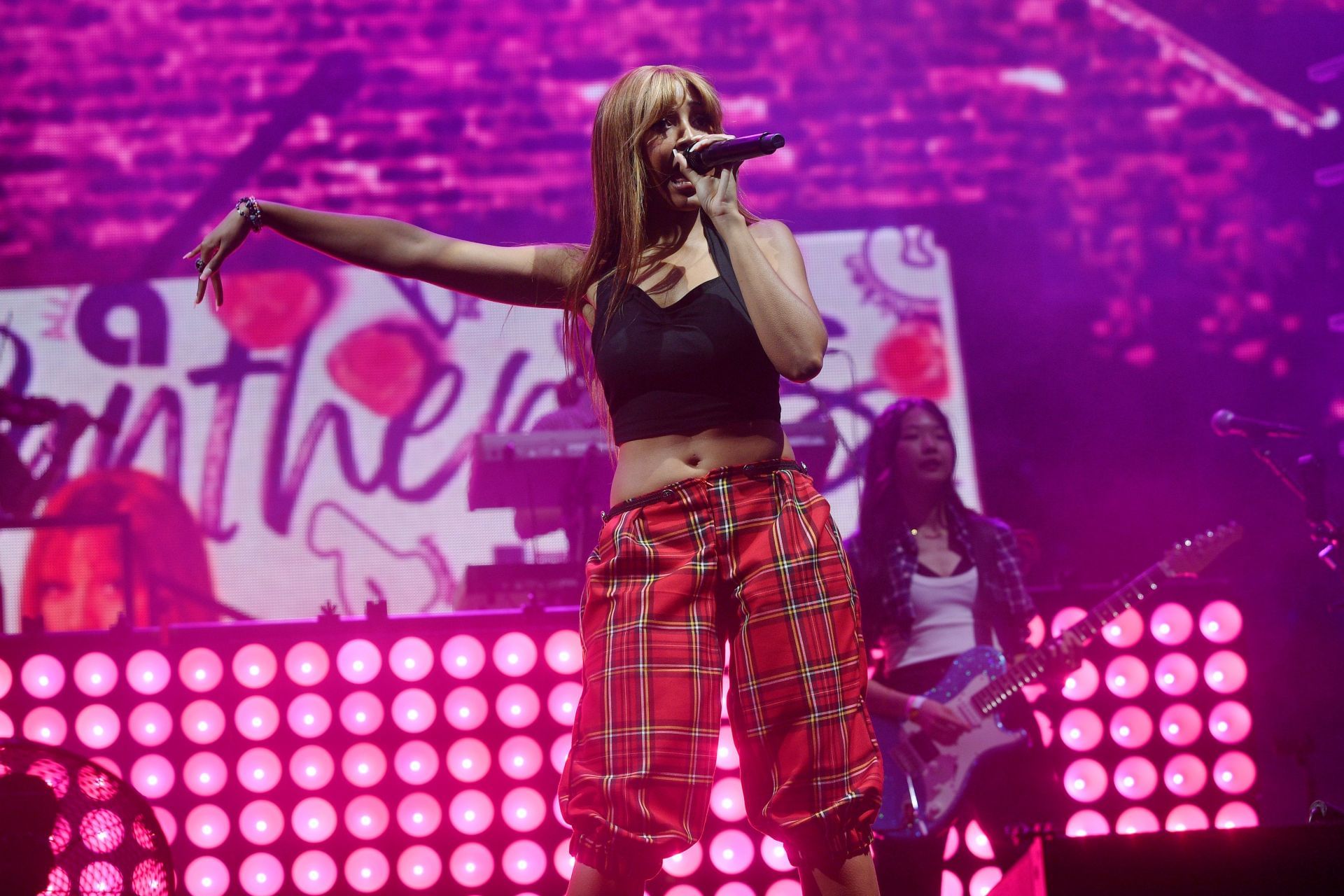 PinkPantheress performs on day three of the 2025 Glastonbury music festival at Worthy Farm, Pilton, on June 27, 2025, in Glastonbury, England. (Image via Getty)