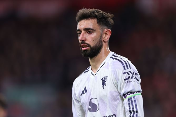 “Massive last few minutes to give us some help” - Bruno Fernandes names 2 unsung Manchester United heroes from win over Liverpool