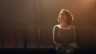 The Marvelous Mrs. Maisel follows Midge rebuilding her life after divorce (Image via Amazon Prime Video)