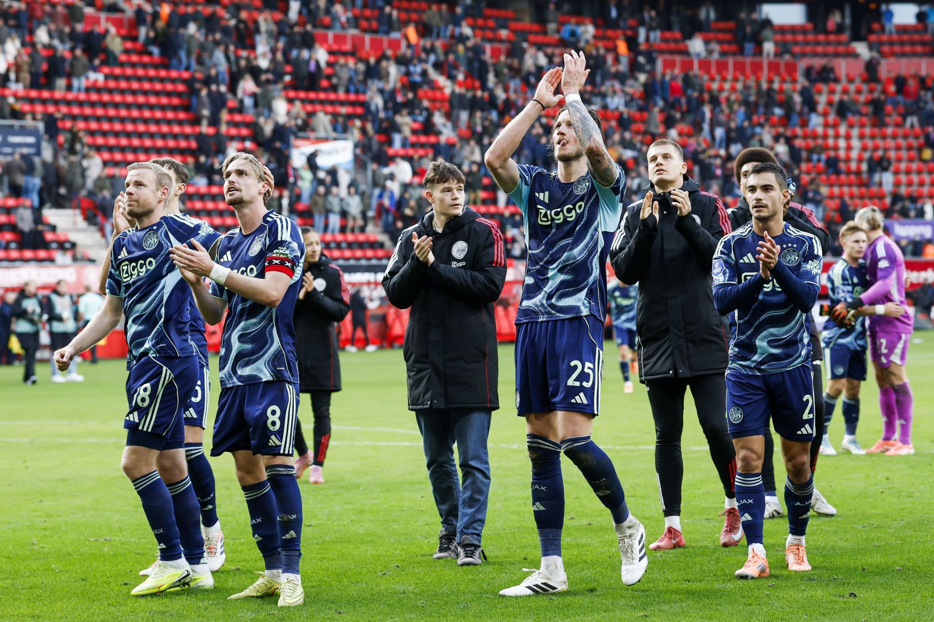 AFC Ajax Amsterdam vs Heerenveen Prediction and Betting Tips | November 1st 2025