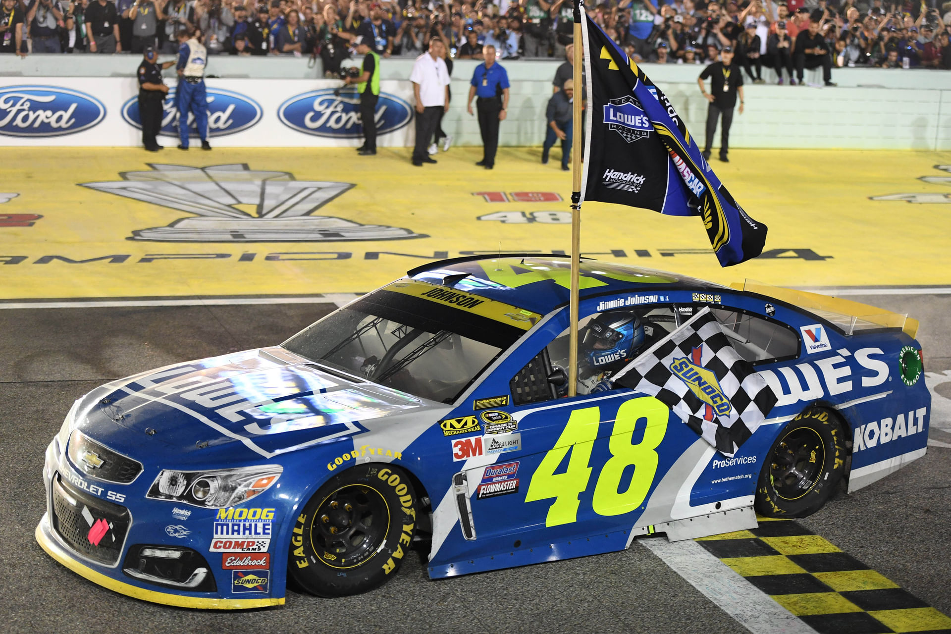 NASCAR: Ford EcoBoost 400 - Source: Imagn