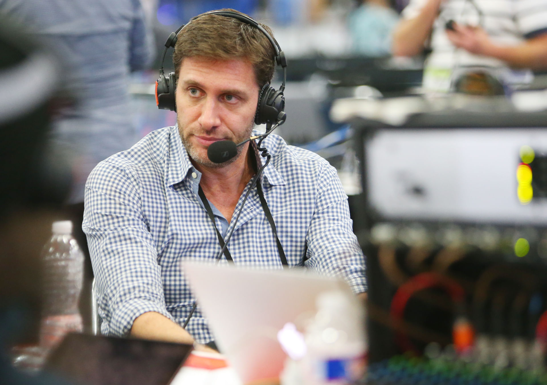 NFL: Super Bowl LI-Radio Row - Source: Imagn
