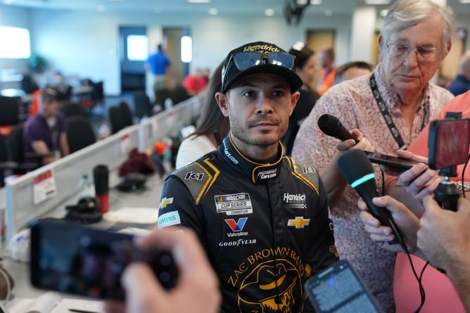 “One guy matters more than the rest”: Kyle Larson sends a clear message for his Championship 4 hopes ahead of Martinsville race