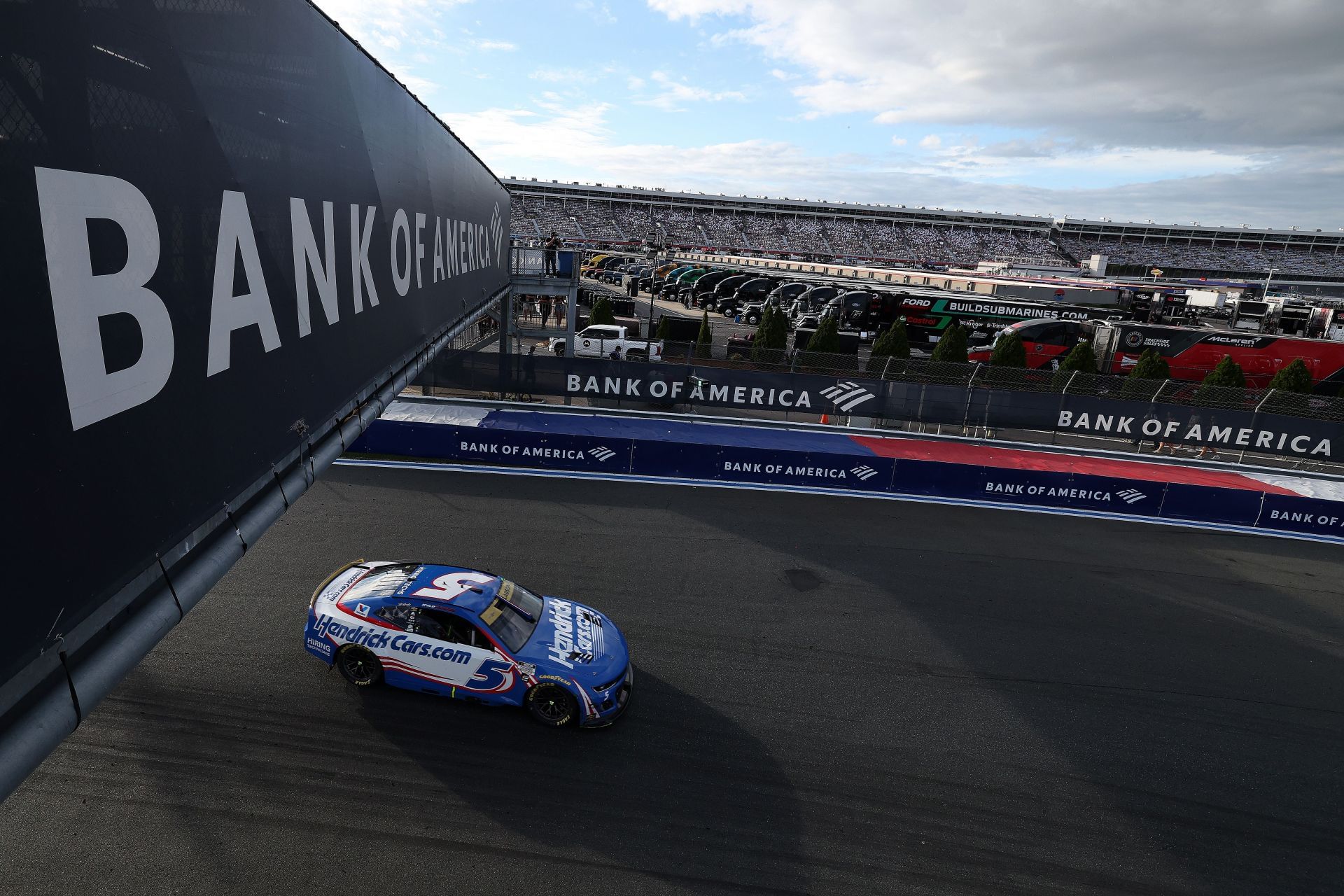 Kyle Larson (5) during the NASCAR Cup Series Bank of America ROVAL 400 at Charlotte. Source: Getty