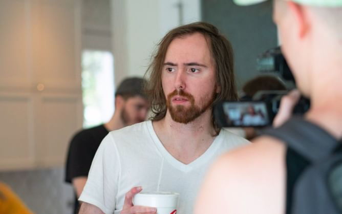 Asmongold says "Islamophobia" is a 'made-up fake word'