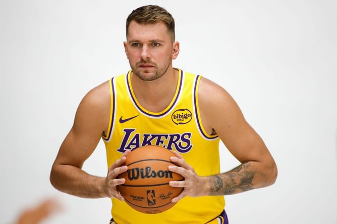 Luka Doncic card spurs business analyst to question authenticity around $4,700,000 sale