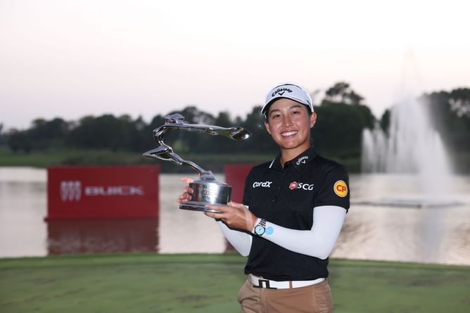 “Thanks to all the life lessons” – Jeeno Thitikul makes feelings clear after the Buick LPGA Shanghai win
