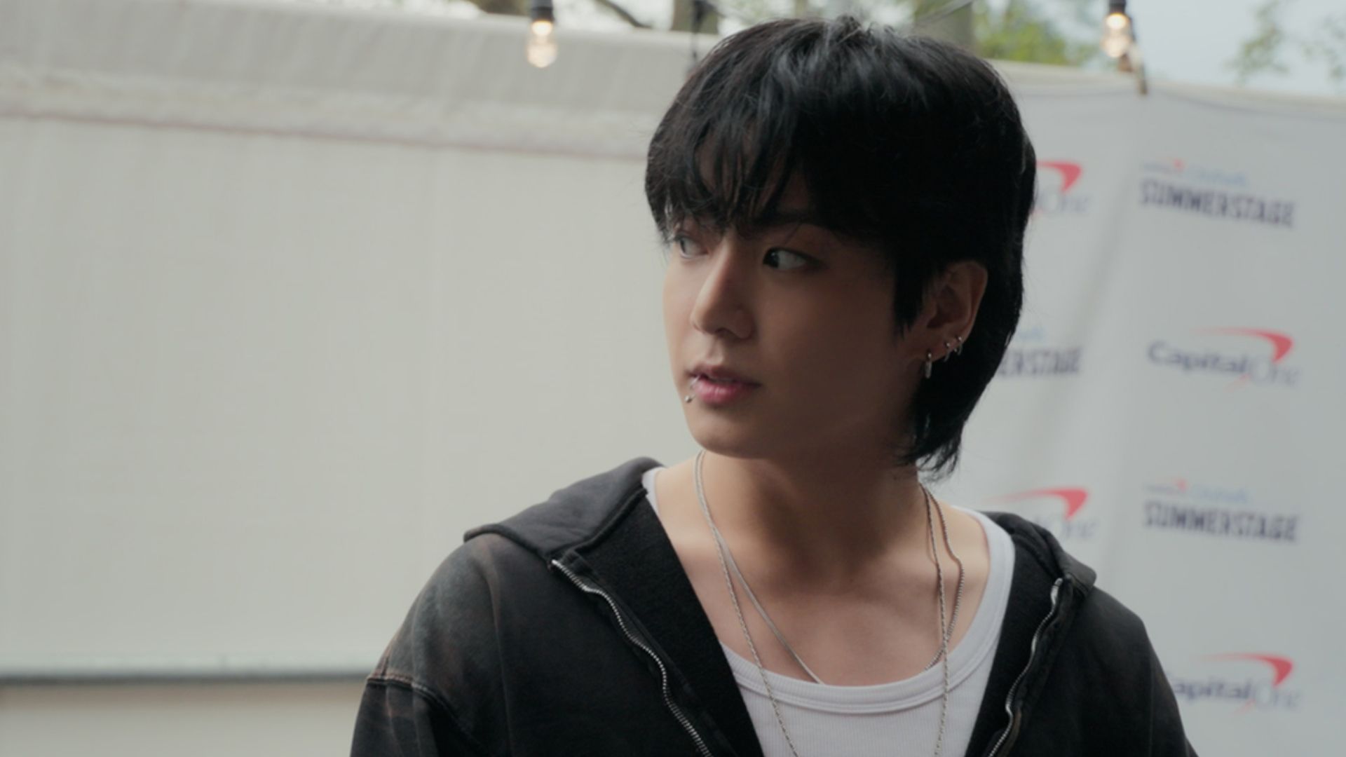 “Real superstar of Korea” - Fans react as BTS Jungkook’s solo Korean BBQ outing and fan pic moment make National headlines 