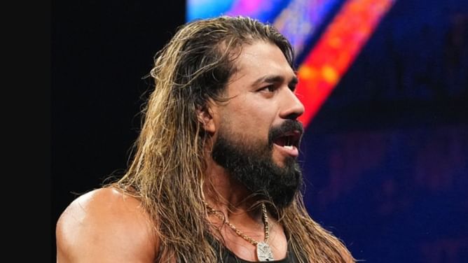 Andrade could deal a serious blow to WWE if he pulls off a major move, says 2-time champion