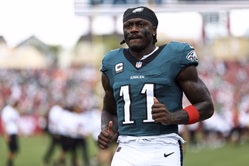 AJ Brown apologizes and takes full accountability after expressing frustrations over Eagles usage