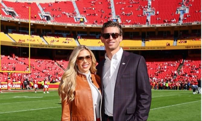Clark Hunt's daughter Gracie Hunt dazzles in $5790-worth Dior, Gucci outfit cheering for Chiefs with BF Derek Green at MNF game vs. Commanders