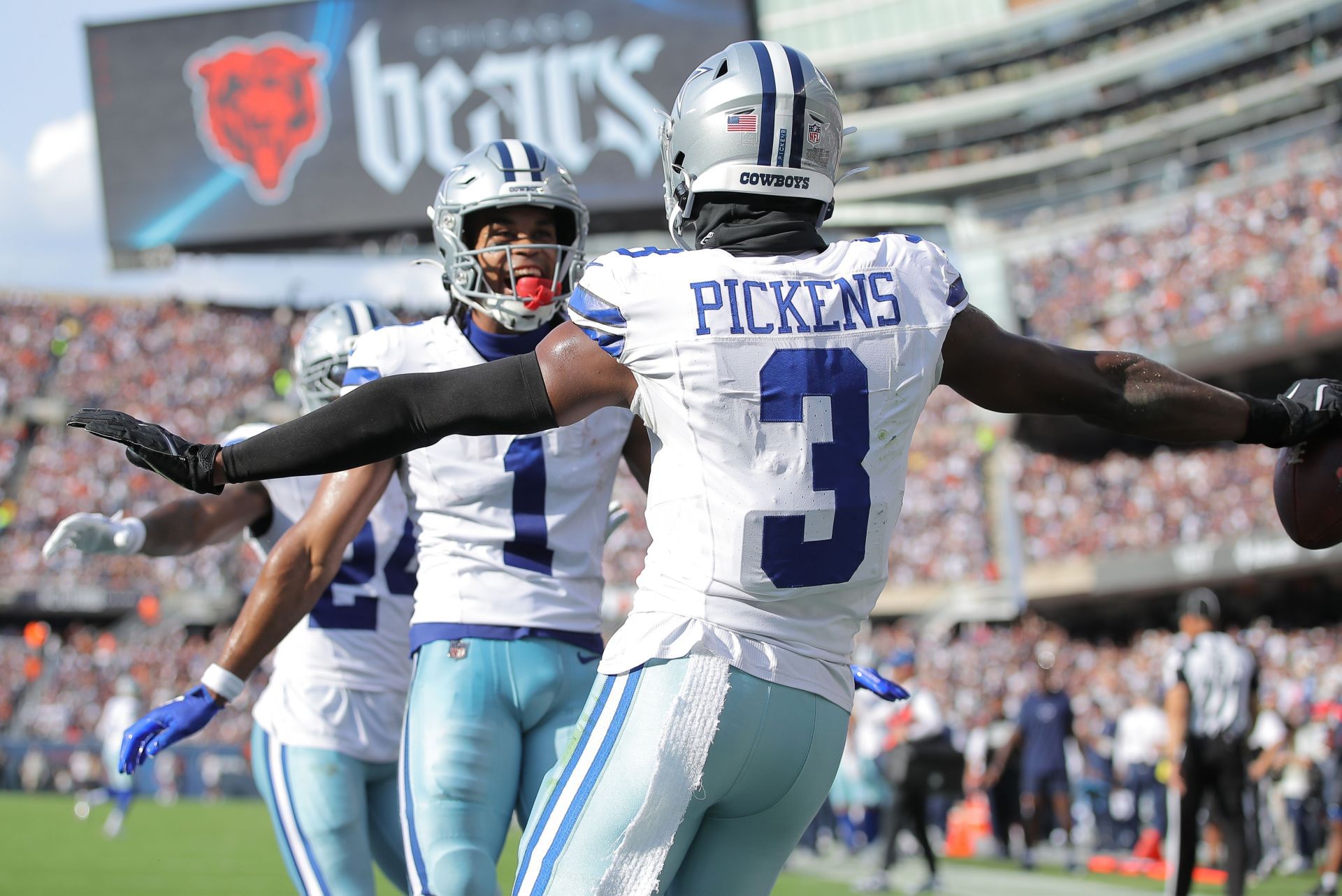 NFL: SEP 21 Cowboys at Bears - Source: Getty