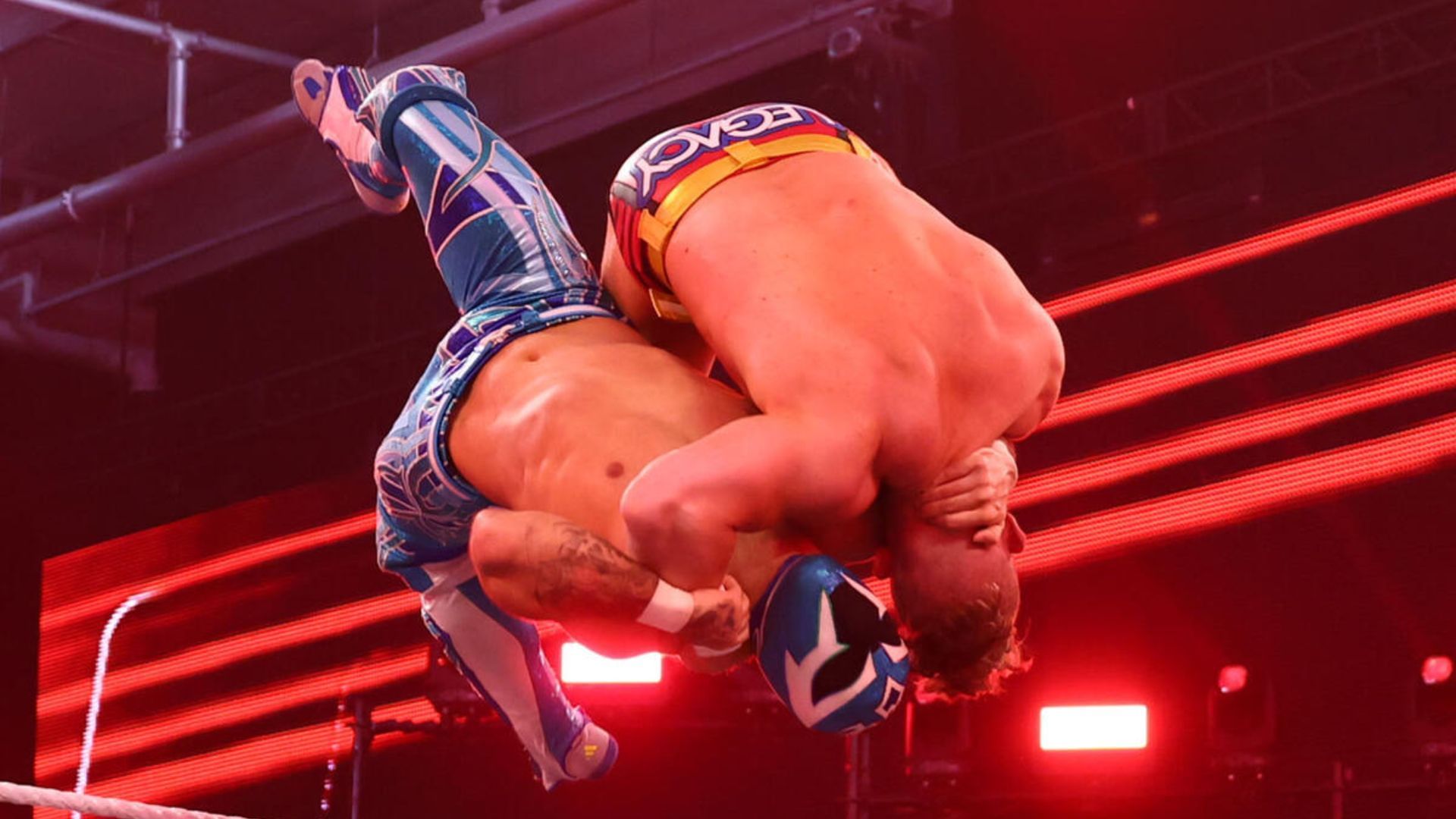 Axiom and Sean Legacy came down to the wire in a Speed Match on NXT (Credit: WWE.com)