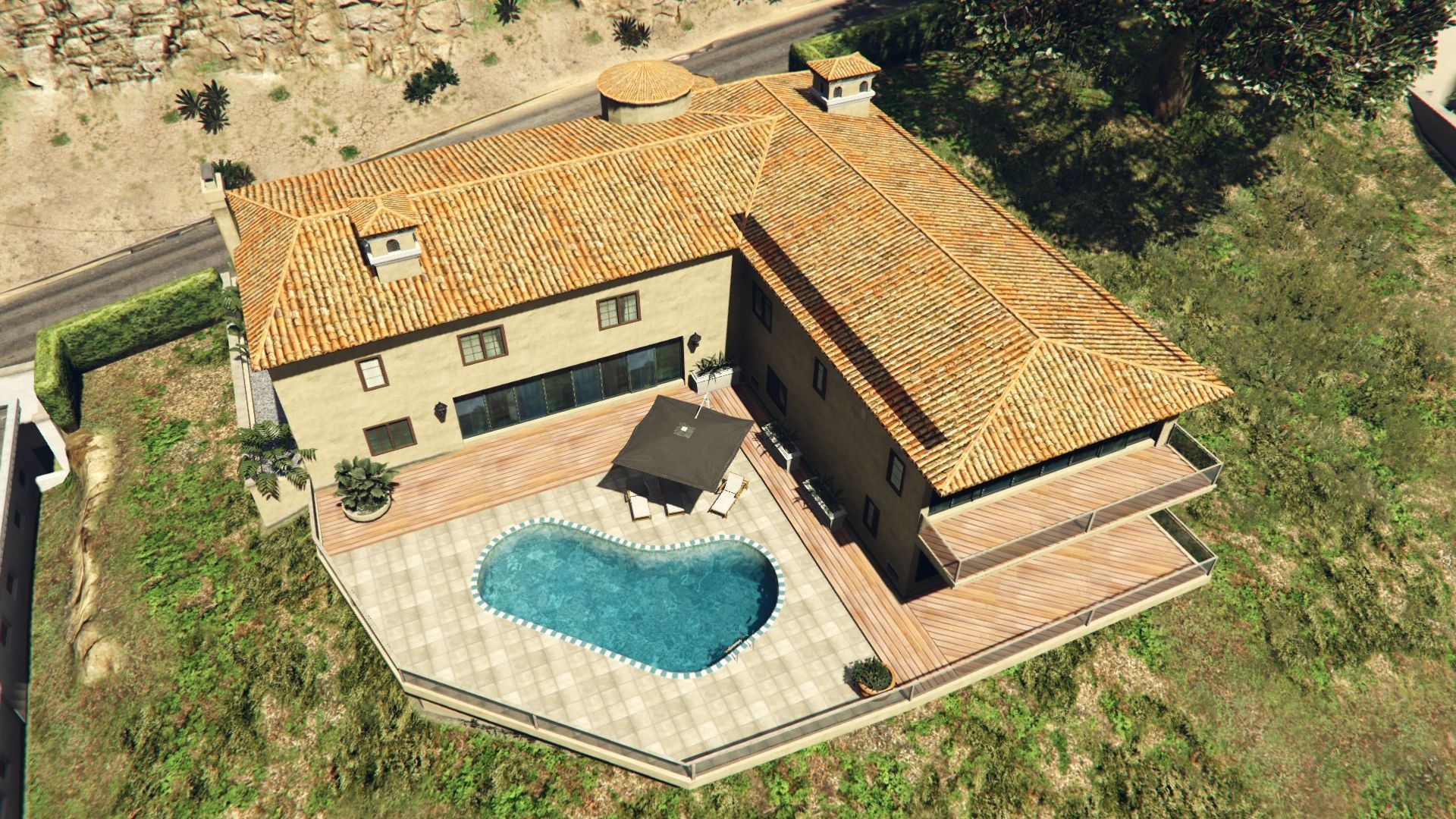 Exterior areas of apartments should be accessed (Image via Rockstar Games || GTA Wiki)