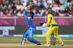 Who will qualify for final if the AUS vs IND Women’s World Cup 2025 semifinal is washed out due to rain?