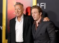 Bruce Springsteen with Jeremy Allen White (Image via Kevin Winter/Getty Images)
