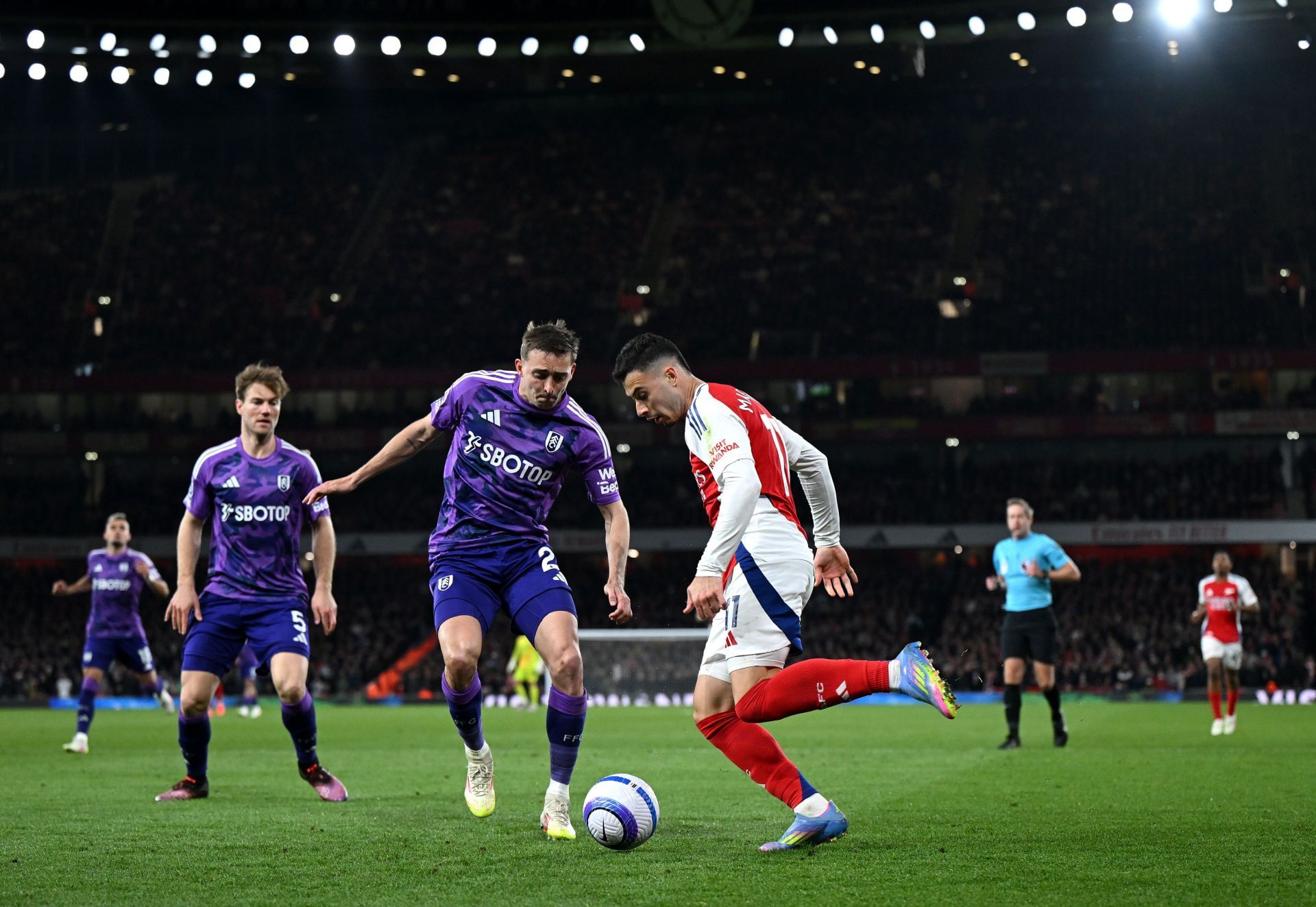 Arsenal FC v Fulham FC - Premier League - Source: Getty