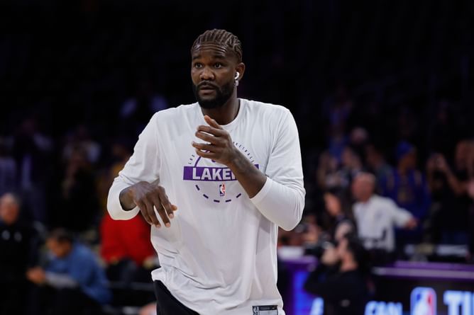 Shaquille O’Neal pinpoints 3 glaring Deandre Ayton issues he must prioritize after flat Lakers debut