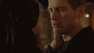 Sam Carver v Chicago Fire Season 13 Finale (obrázek přes NBC)