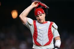 "J.T. Relamuto has always been insanely delusional" - Fans react to Phillies catcher's massive praise of Dodgers before NLDS showdown