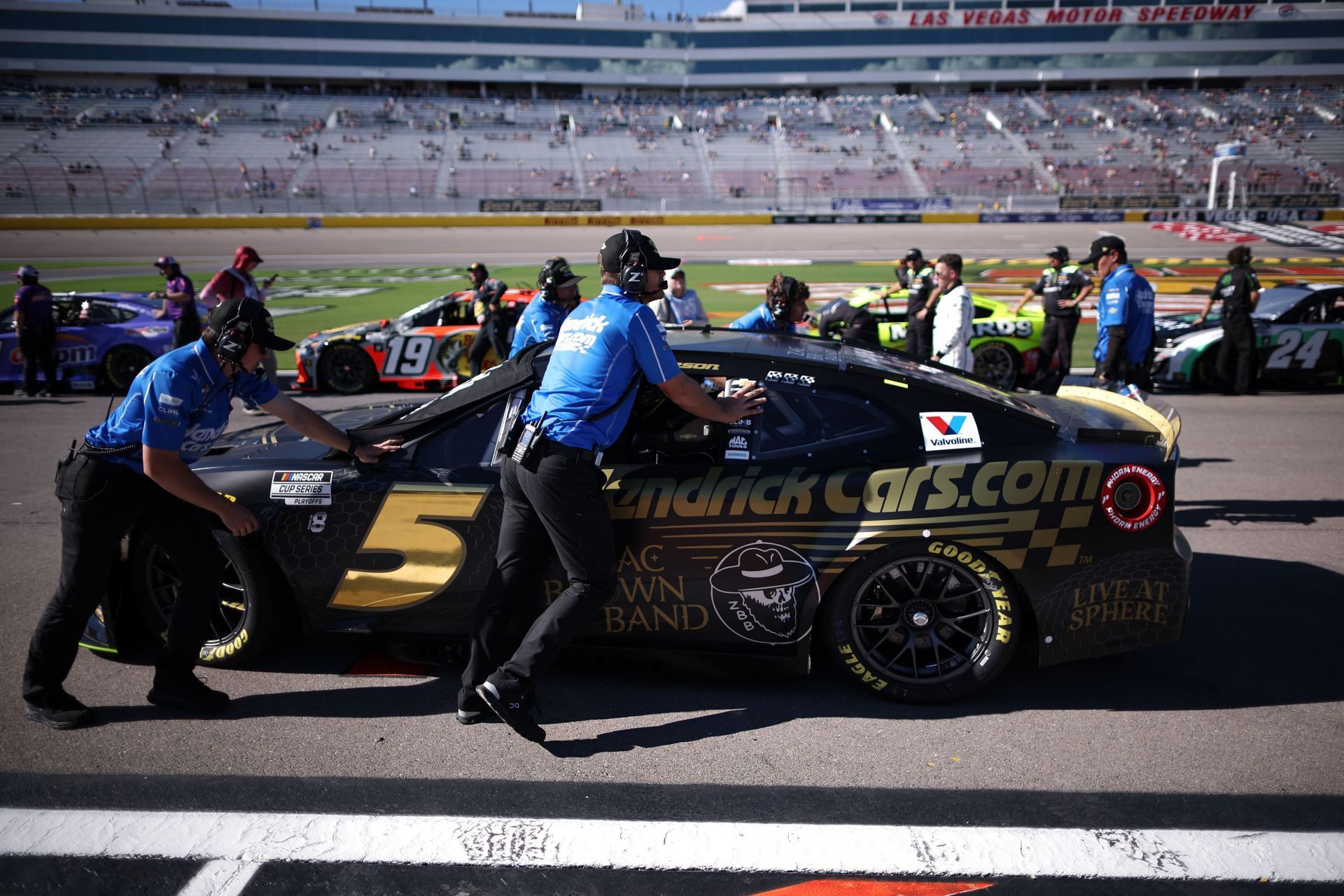 NASCAR Cup Series South Point 400 - Qualifying - Source: Getty