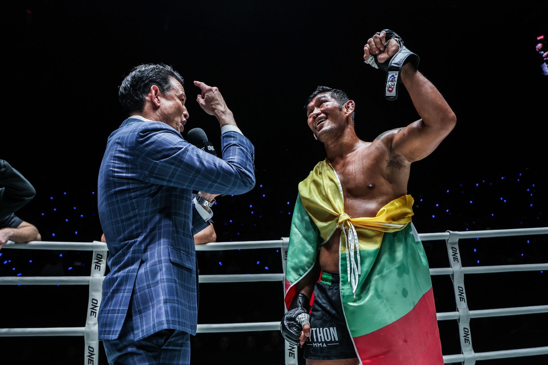 Aung La N Sang thanks Myanmar fans for the 'love' after retirement fight in Bangkok