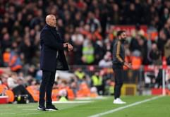 "He is a disgrace", "Needs to go to Saudi this January" - Fans rip into Liverpool superstar for his showing in 2-1 loss against Manchester United