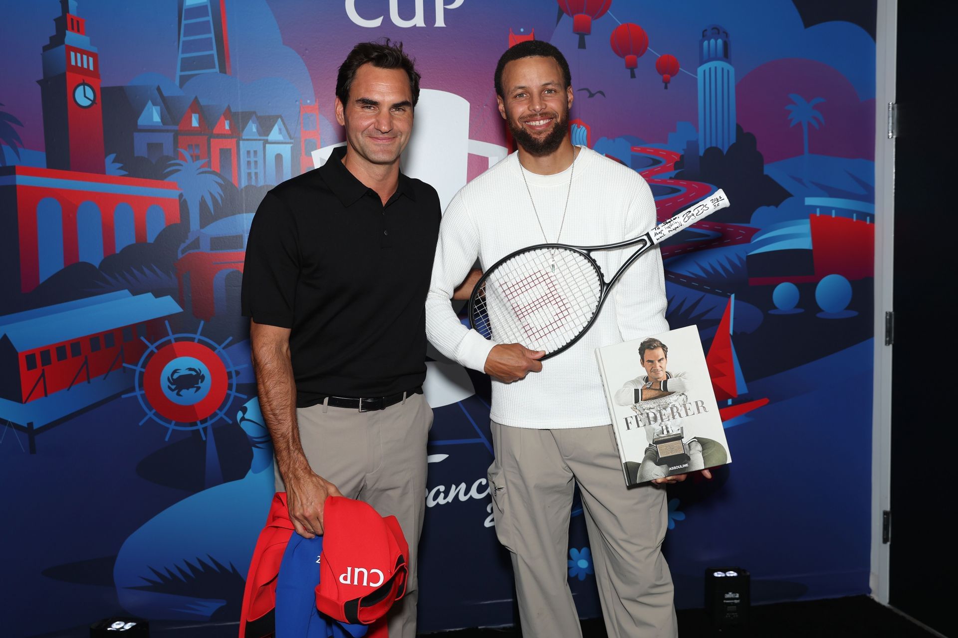 Roger Federer (L) at the Laver Cup 2025. (Photo: Getty)