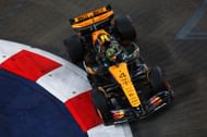 Lando Norris driving the McLaren MCL39 at the Marina Bay Circuit for the FP1 session during the F1 Grand Prix of Singapore race weekend - Source: Getty