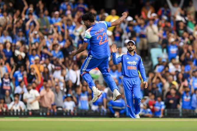 Virat Kohli takes easy catch as Harshit Rana gets third wicket in AUS vs IND 2025 3rd ODI