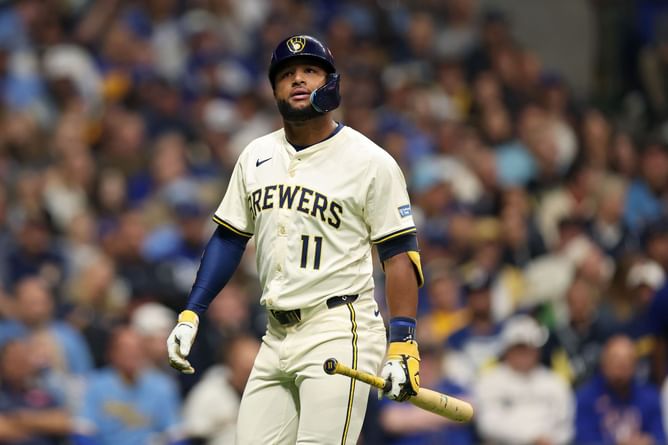 "Put us out of our misery" - Brewers fans lose all hope before pivotal NLCS Game 4 against the Dodgers
