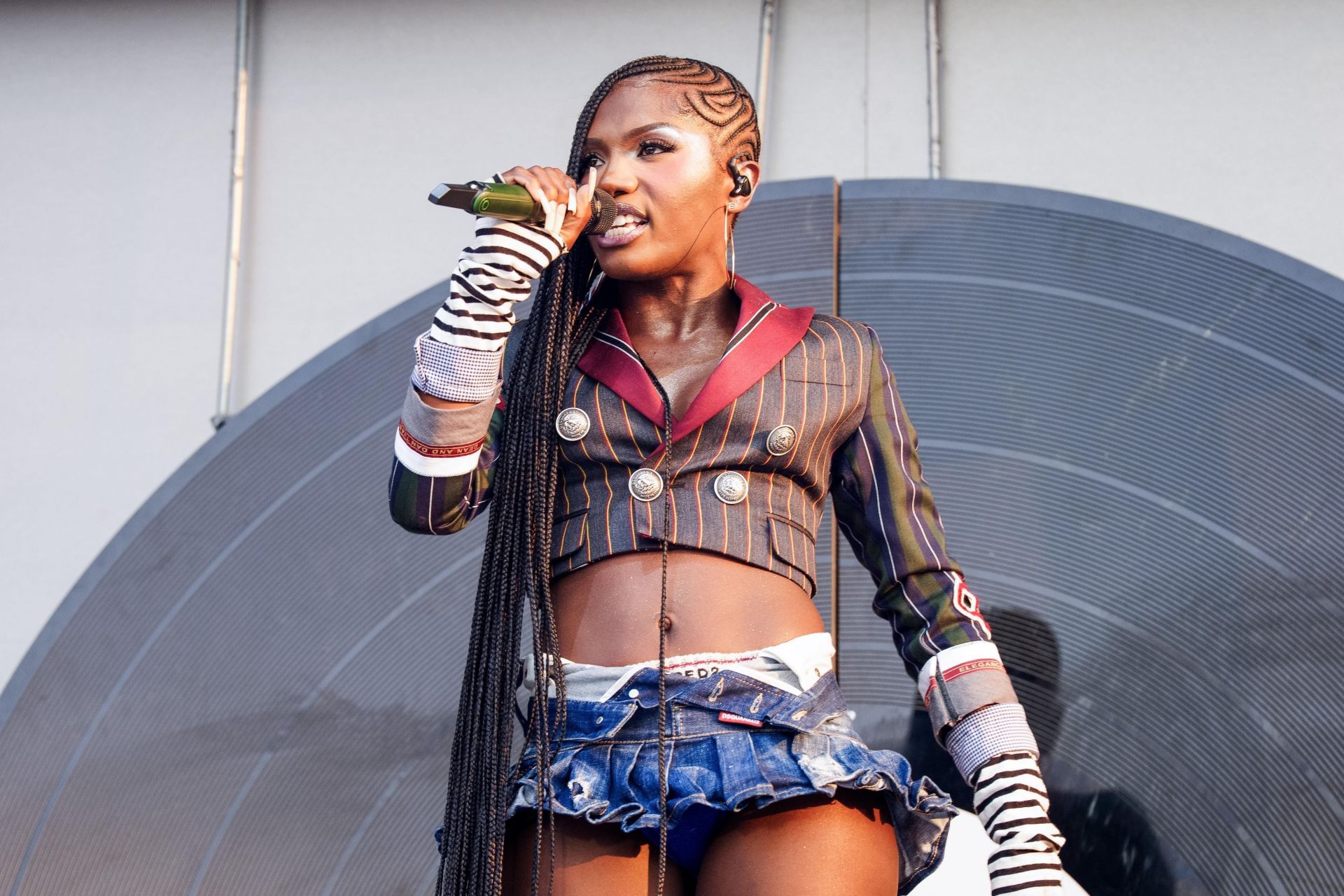 Doechii at the 2025 Lollapalooza Festival (Image via Getty)