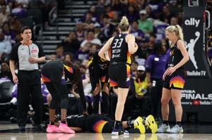 What happened to Alyssa Thomas? Mercury suffer massive scare as superstar exits do-or-die Game 4 with injury