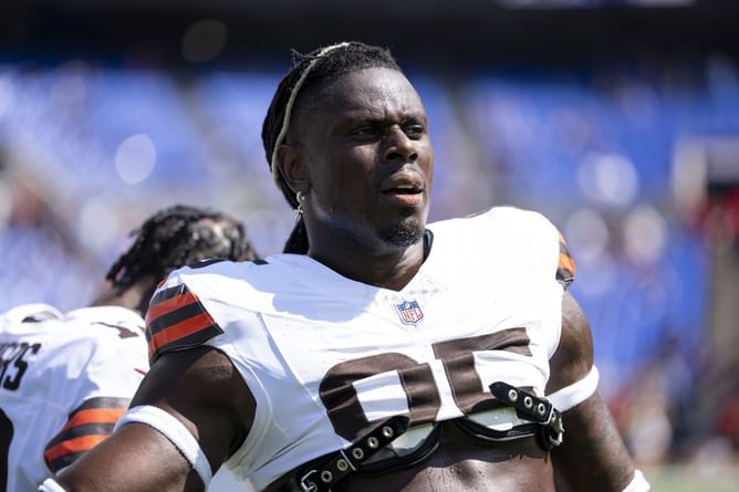 David Njoku Trade Rumors: AFC West contenders could eye Browns TE ahead of deadline to strengthen offense