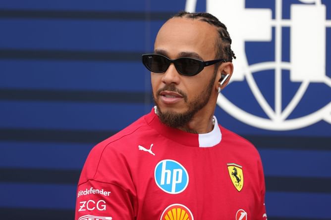 Lewis Hamilton breaks his silence on his dig at Fernando Alonso for his "I don't believe it" team radio rant